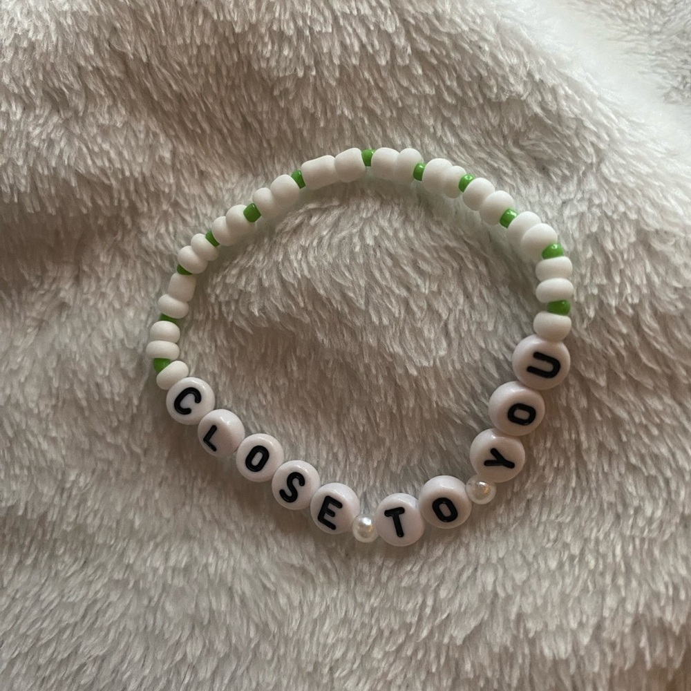3 for 8$ 🪷 Blonde Album Inspired Bracelet